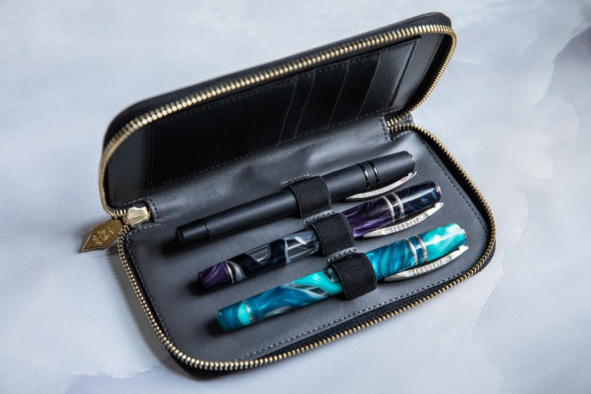Visconti VSCT Leather Collection – 4 Pen Zippered Case – The Nibsmith