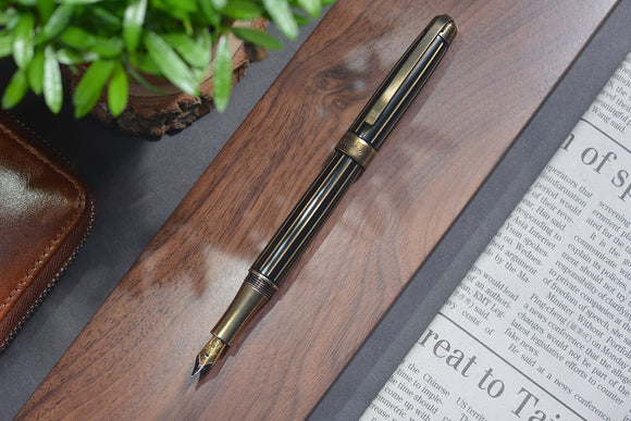 Laban AntiqueII ED FP Collection - Premium New Pen Brands: from vendor-unknown - Just $110! Shop now at Federalist Pens and Paper